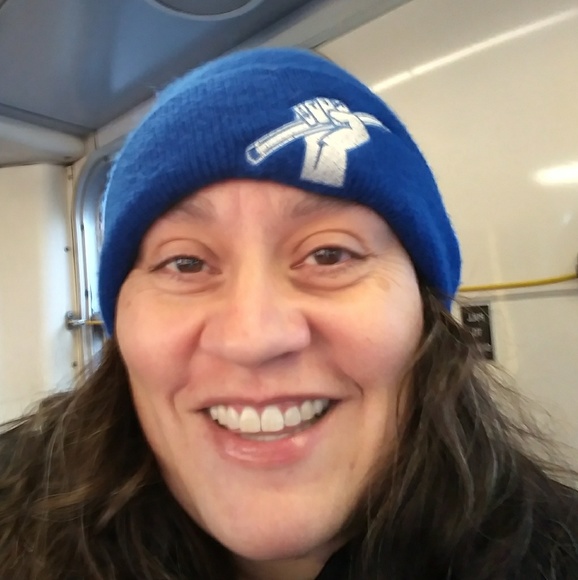 Meet your Posher, Shannon - Picture 2 of 2